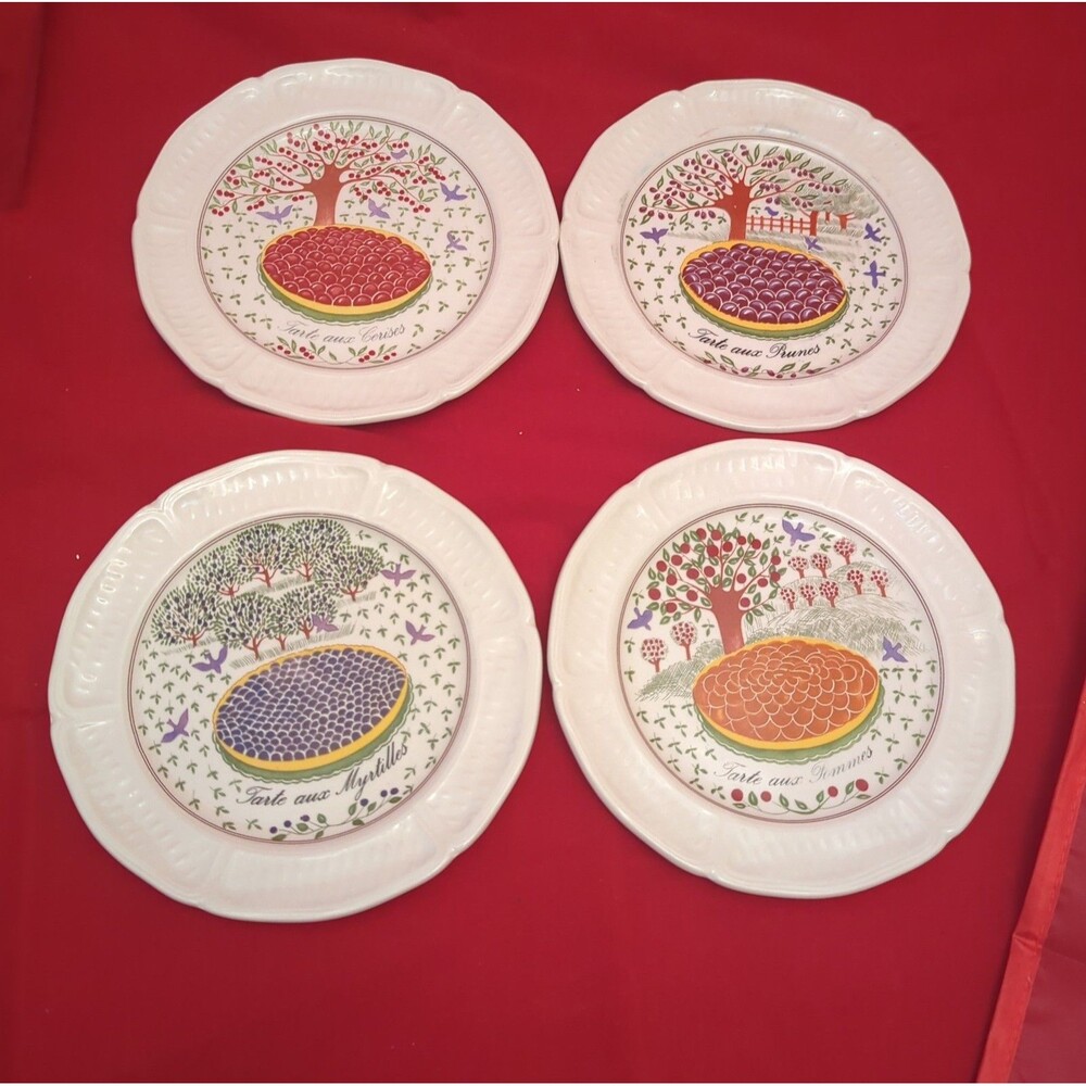 Gien Porcelain "Les Tartes" Plates x 4 French Fruit Tree Dessert Small